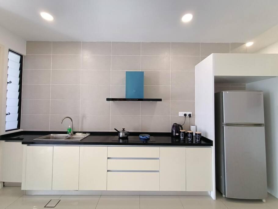 D'Pristine 2Br Walking To Legoland Netflix By Stay Nusajaya  Kültér fotó